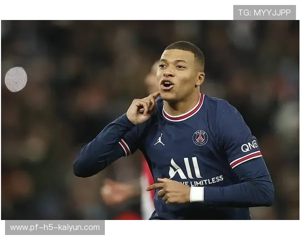姆巴佩带领巴黎圣日耳曼继续高歌猛进，3-0完胜马赛