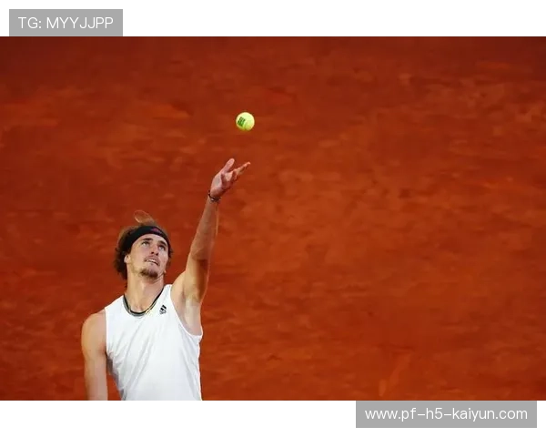 兹维列夫发球落点精准到极限